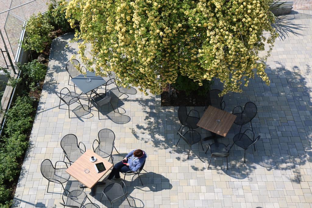Hotel Villa Clara Torbole Sul Garda Bagian luar foto